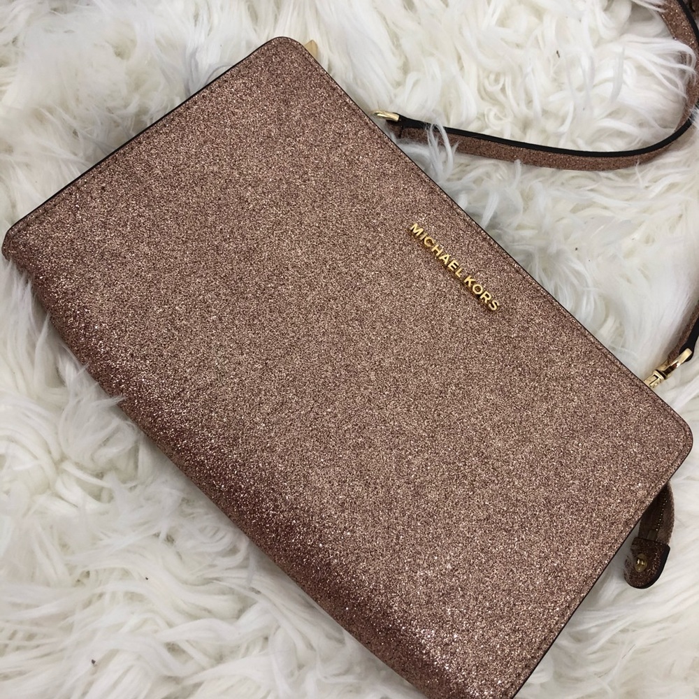 Michael kors rosegold crossbody bag